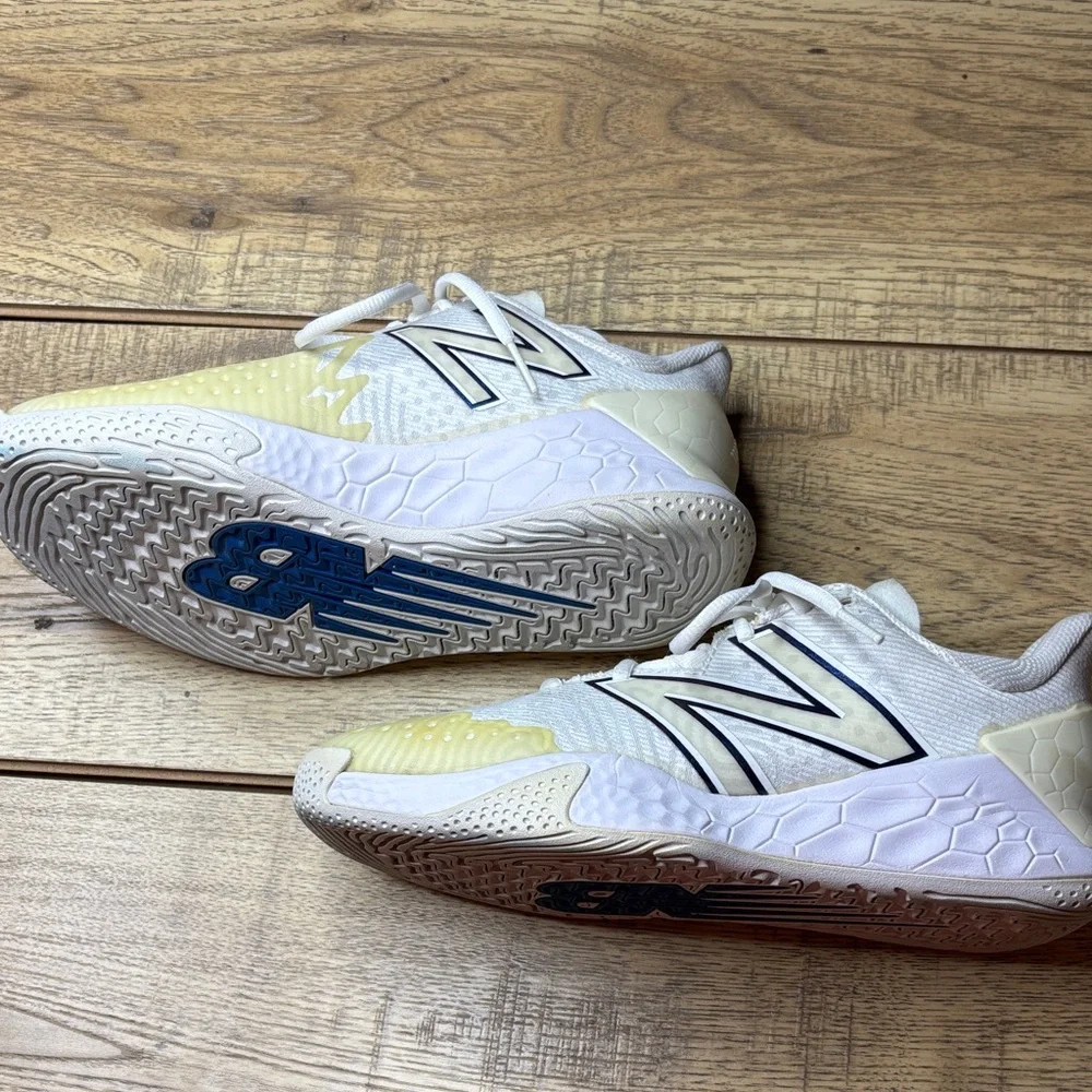 Women’s New Balance Fresh Foam Lav V2 Size 8.5 - Picture 5 of 8